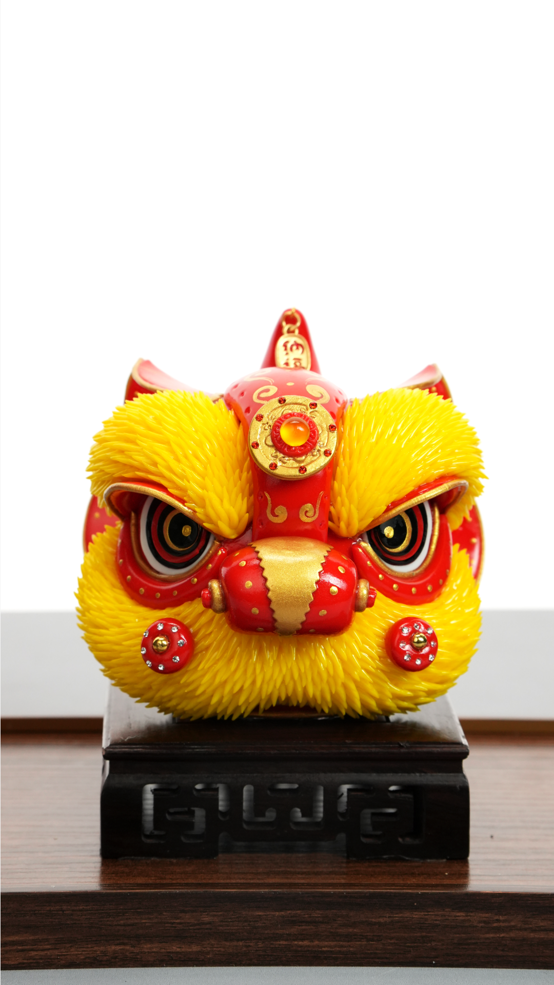 Handcrafted Lion Sculpture-B